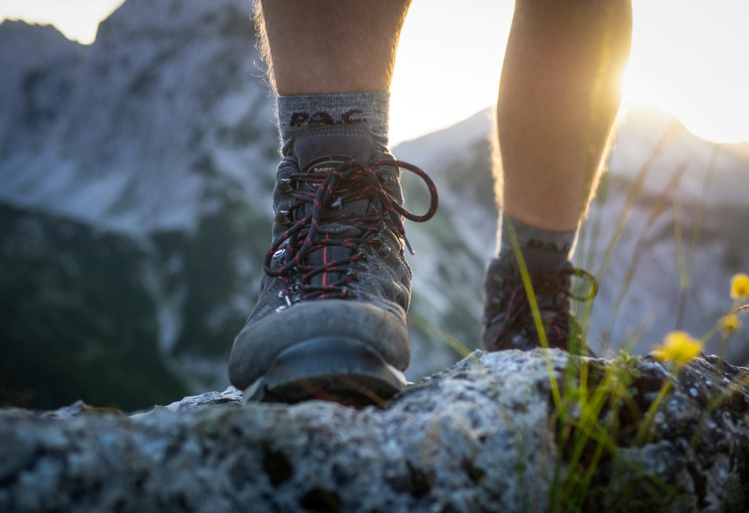 Wanderschuhe für breite Füße